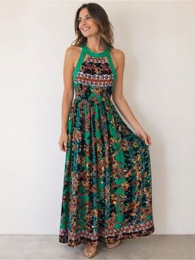 Gorgeous Boho Green Halter Maxi Dress w/ Side Cutouts • Flowing Fit • Size S